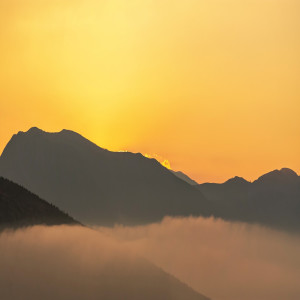 收听Lullaby of Good Dreams的Some Calm Lullaby (For Sleeping)歌词歌曲
