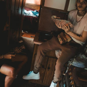 default playlist img