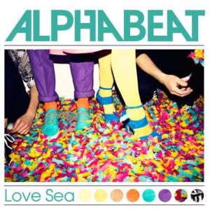 ดาวน์โหลดและฟังเพลง Love Sea พร้อมเนื้อเพลงจาก Alphabeat