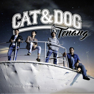 收聽Cat & Dog的Tenang歌詞歌曲