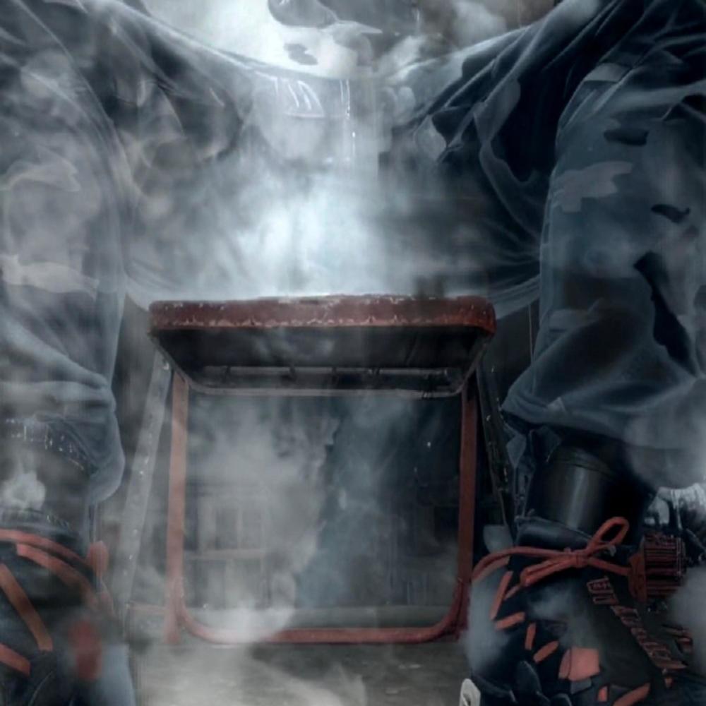 On The Move (feat. CedarGrove Cez) (Explicit)