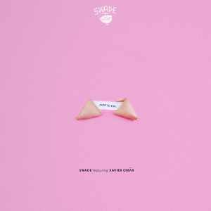 ดาวน์โหลดและฟังเพลง Next to Me พร้อมเนื้อเพลงจาก Swades