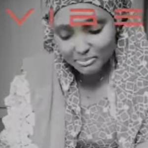 Listen to Akwai Dar-Dar song with lyrics from Hauwa Yarfulani
