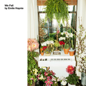 ดาวน์โหลดและฟังเพลง Ballerina's Reprise พร้อมเนื้อเพลงจาก Emile Haynie