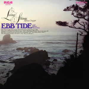收聽Living Strings Plus Organ的Dream a Little Dream of Me歌詞歌曲