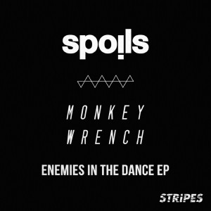 ดาวน์โหลดและฟังเพลง On & On พร้อมเนื้อเพลงจาก Monkey Wrench