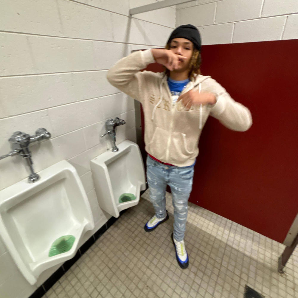 Bushes (Explicit)