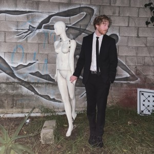 อัลบัม mama's boy ศิลปิน Max Fry