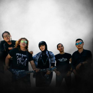 ดาวน์โหลดและฟังเพลง Nyanyian Laut พร้อมเนื้อเพลงจาก Mel Shandy