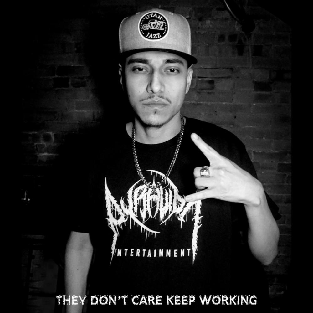 Off The Scale (feat. Roq-e & Salvathepeople) (Explicit)