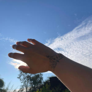 收聽Fabeer Hops的Vacío Fértil (Explicit)歌詞歌曲