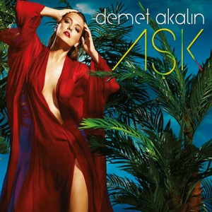 收听Demet Akalin的Aşk歌词歌曲