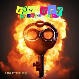 ดาวน์โหลดและฟังเพลง Low Key พร้อมเนื้อเพลงจาก Stigmata Dutch