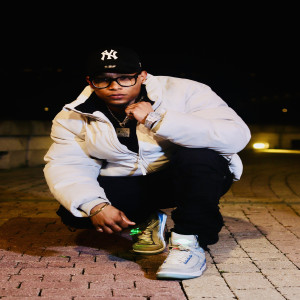 Ella La Pone (Explicit) dari f4q3mc
