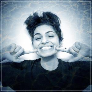 收听Celia Inside的I Insist (Explicit)歌词歌曲