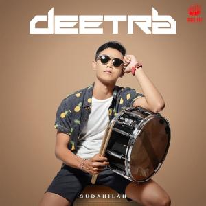 收聽Deetra的Sudahilah (Radio Edit)歌詞歌曲