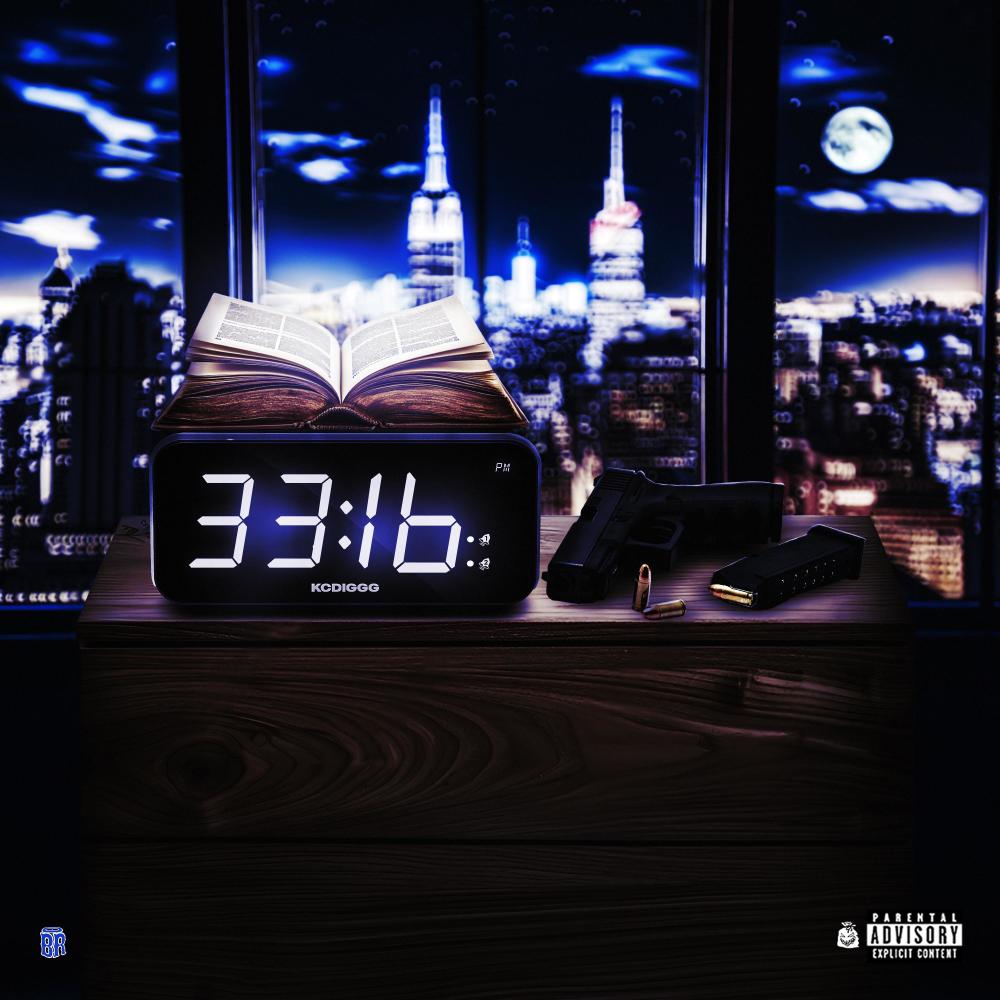 Lookin4Luv (feat. Mazerati Ricky) (Explicit)