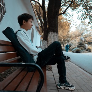 default playlist img