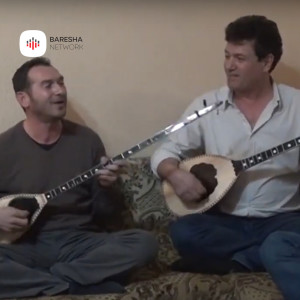 Dengarkan lagu Ku ke qik kur une kendova nyanyian Sylë Mahalla dengan lirik