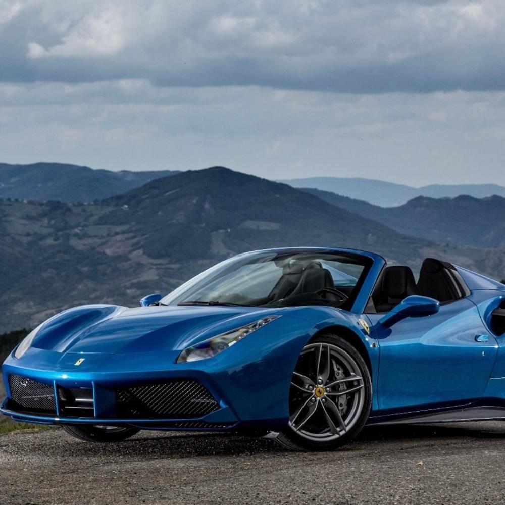 Blue Ferrari (feat. Gonzoe) (Explicit)