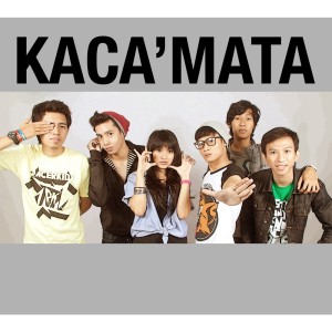 收聽Kacamata的Entah歌詞歌曲