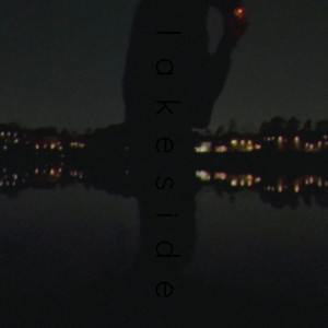 收聽Lorii Woods的Lake Side歌詞歌曲