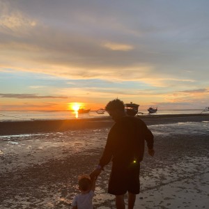 ดาวน์โหลดและฟังเพลง In The Cards (Remastered 2024) พร้อมเนื้อเพลงจาก Aldo Rahangmetan