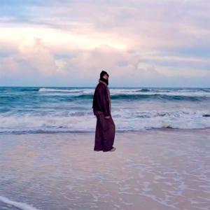 收聽Milkreset的I Walk in Silence (Explicit)歌詞歌曲