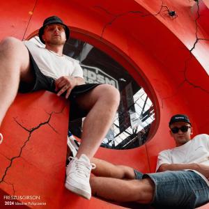 ดาวน์โหลดและฟังเพลง Prostsze (Explicit) พร้อมเนื้อเพลงจาก Freszu