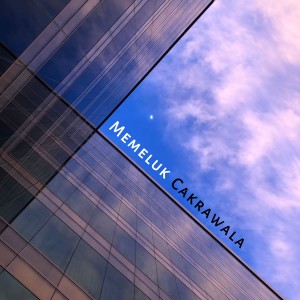 Dengarkan lagu Memeluk Cakrawala nyanyian ROFA dengan lirik