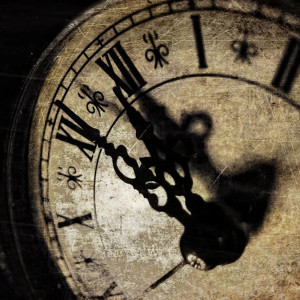 收聽Delphis的Almost Midnight歌詞歌曲