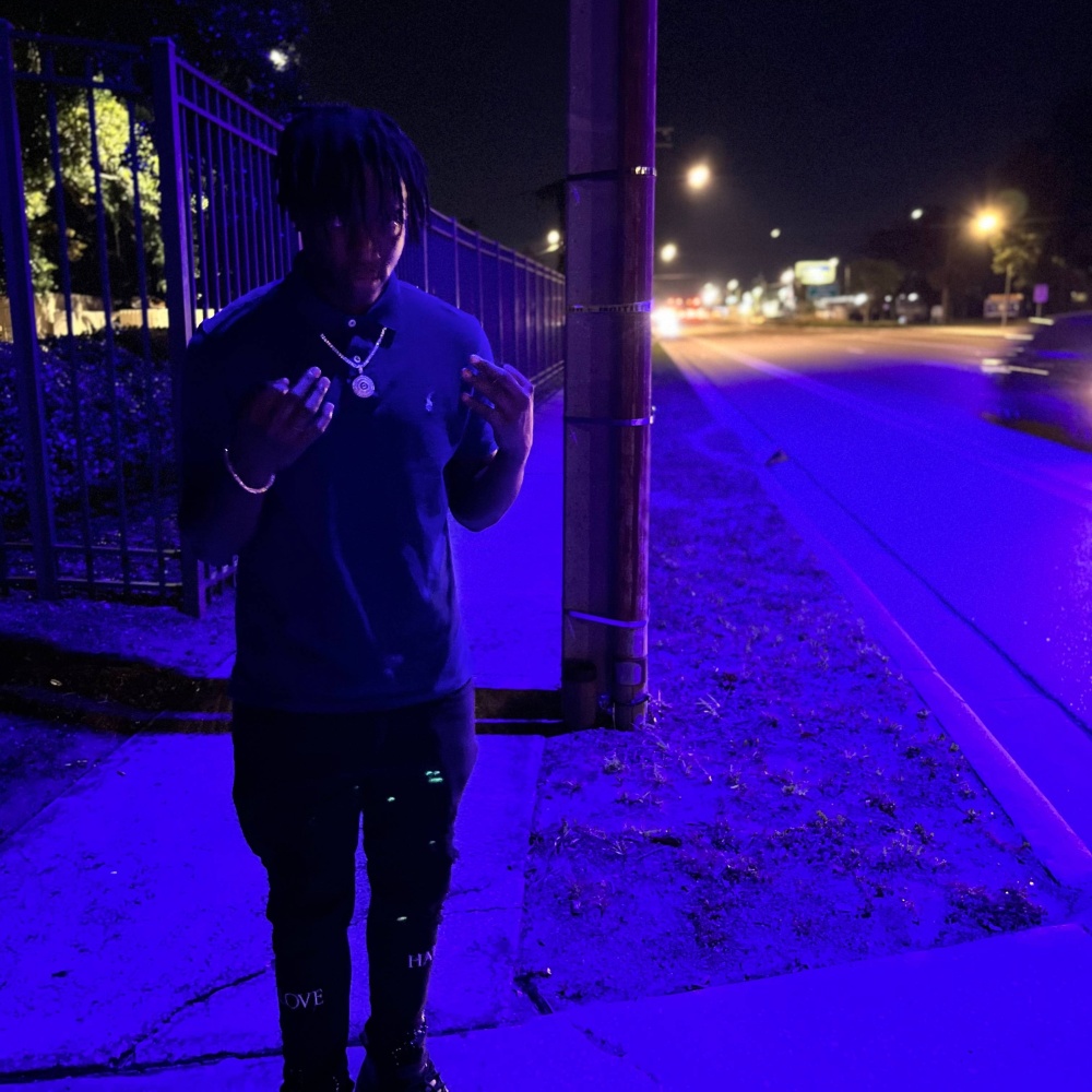 All Black (feat. JayFNO) (Explicit)
