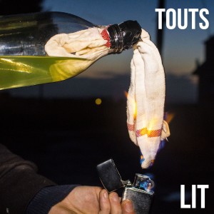 ดาวน์โหลดและฟังเพลง Marty พร้อมเนื้อเพลงจาก Touts