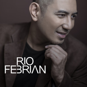 Listen to Hanya Hatiku Yang Mampu song with lyrics from Rio Febrian