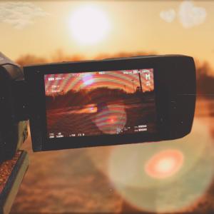 收聽LeelDaReal的Not Enough (feat. Kody Lavigne) (Explicit)歌詞歌曲