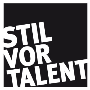 Dengarkan Against The Wall (Original Version) lagu dari Channel x dengan lirik