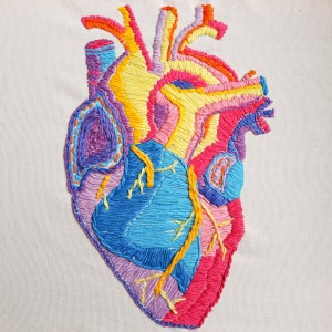 Dengarkan lagu Coração nyanyian Julia e os Coiotes dengan lirik