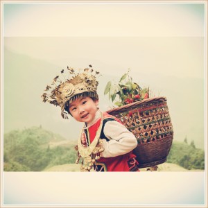 Dengarkan 学地理 lagu dari 赵世林 dengan lirik