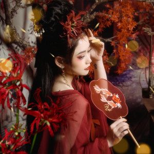 Listen to Đau Rồi Mệt Rồi Không Yêu Nữa (Remix) song with lyrics from MYMY