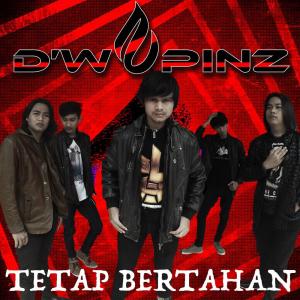 Dengarkan lagu Cinta Tak Pernah Salah nyanyian D'wapinz Band dengan lirik