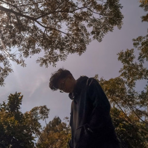 Dengarkan Selamat Tinggal Kasih lagu dari Fajri dengan lirik