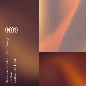 ดาวน์โหลดและฟังเพลง Follow The Light (Radio Edit) พร้อมเนื้อเพลงจาก Stone Van Brooken