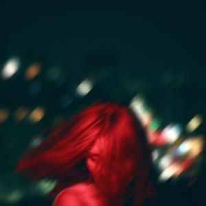 收聽Alex Pilkevych的Carrier Wave (feat. Adam Janzi & Katie Thompson)歌詞歌曲