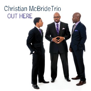 ดาวน์โหลดและฟังเพลง East of the Sun (And West of the Moon) พร้อมเนื้อเพลงจาก Christian McBride Trio