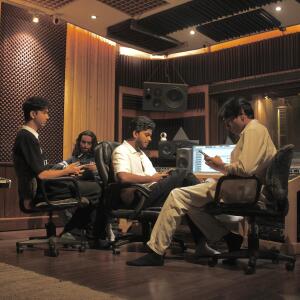 default playlist img