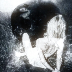 收聽silentcasket的How I Live (Explicit)歌詞歌曲