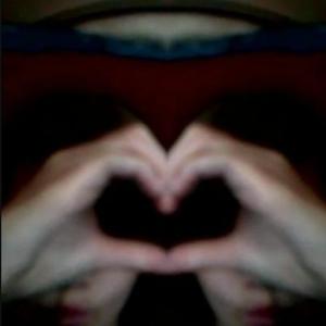 收聽Gothlovee的mkultra love (feat. Xxcrush) (Explicit)歌詞歌曲