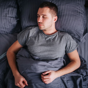 ดาวน์โหลดและฟังเพลง Moonlit Water Dreams พร้อมเนื้อเพลงจาก Binaural Beats Recordings