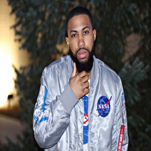 Dengarkan lagu Never Change (Explicit) nyanyian Dretoofly dengan lirik