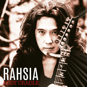 ดาวน์โหลดและฟังเพลง Realiti Dan Fantasi พร้อมเนื้อเพลงจาก Addy Cradle